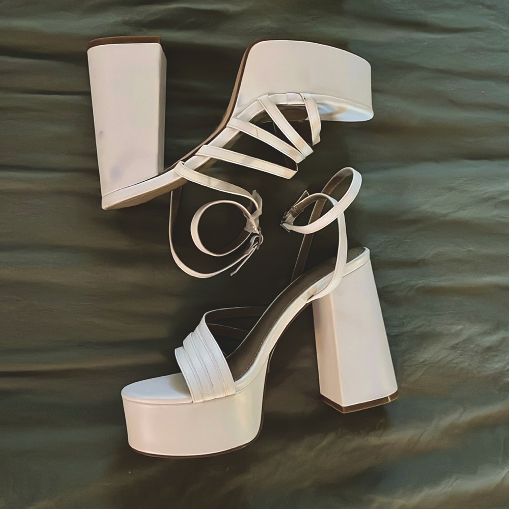 dolls kill platform heels